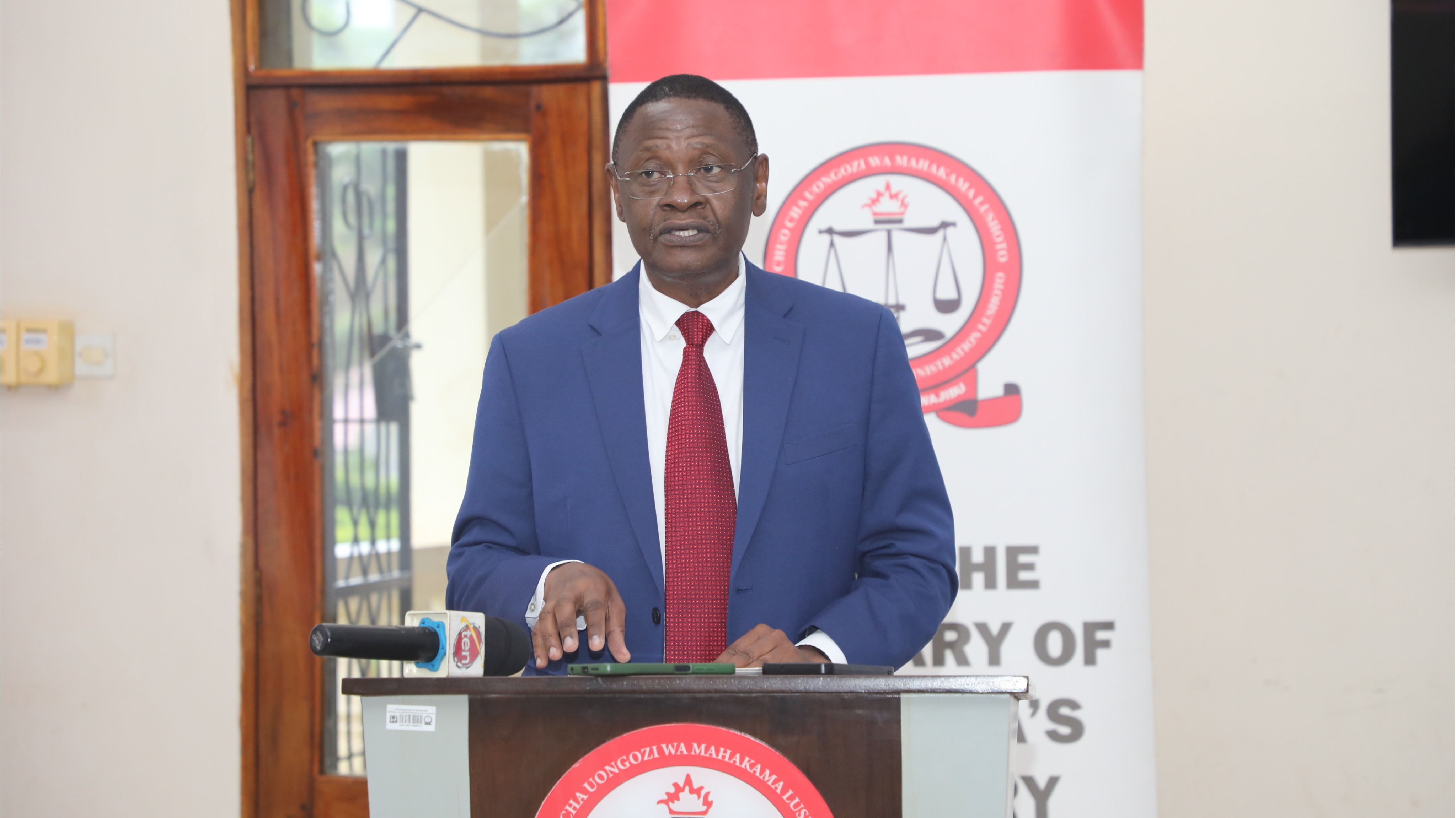 JAJI MKUU AHIMIZA UADILIFU NA MATUMIZI YA TEHAMA